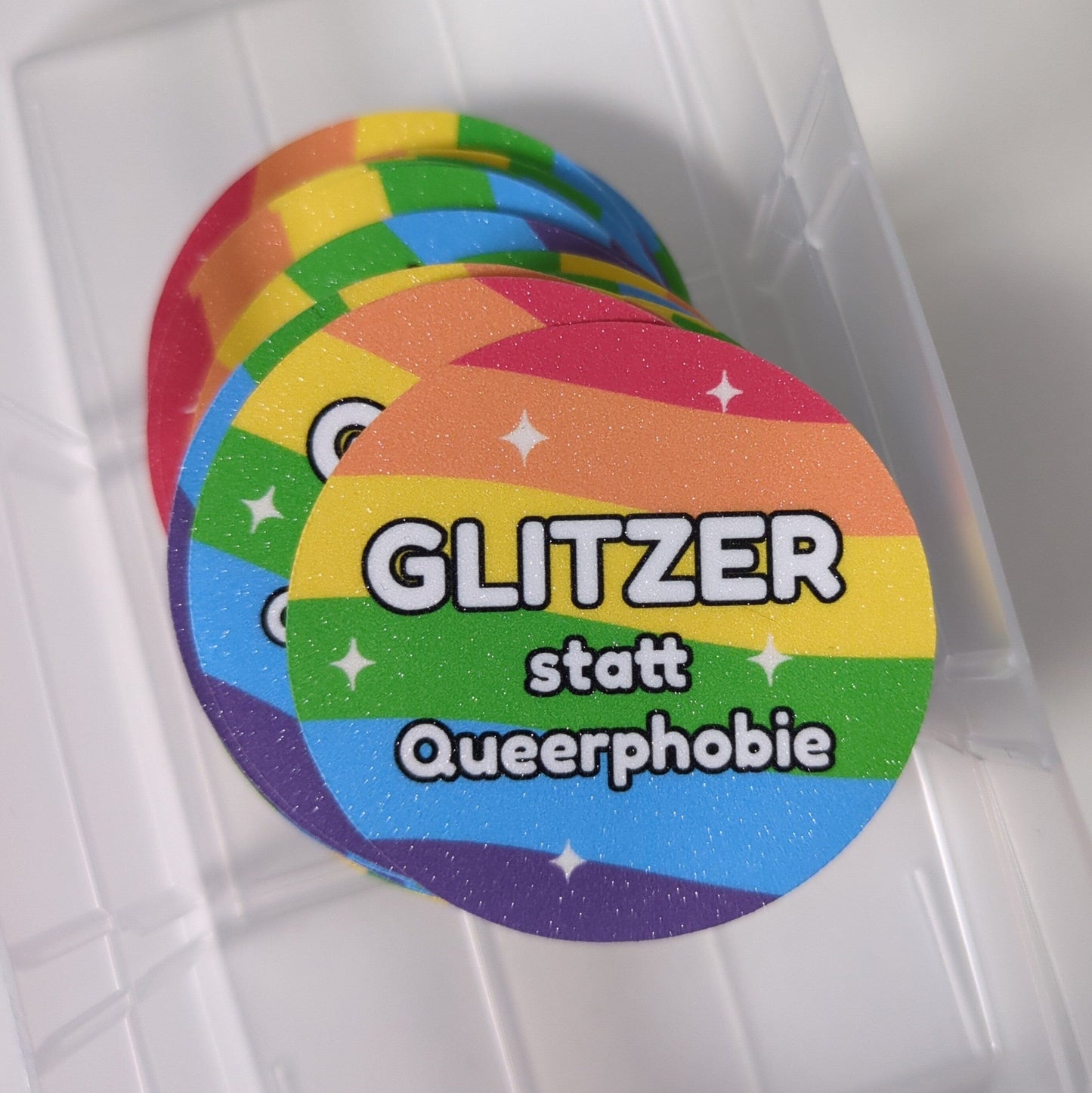 Glitzer statt Queerphobie - Sticker kindafcreations