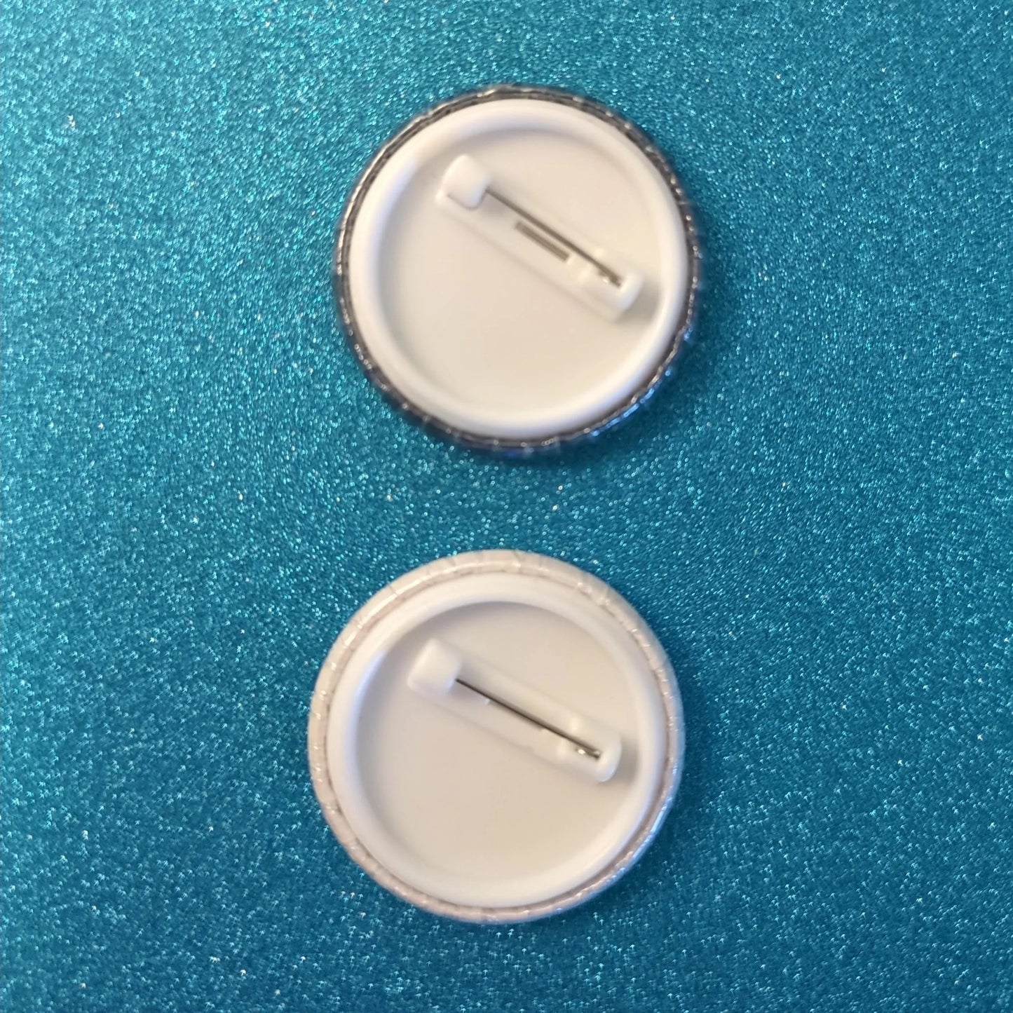 Holo Glitzer Button - FCK AFD / NZS kindafcreations