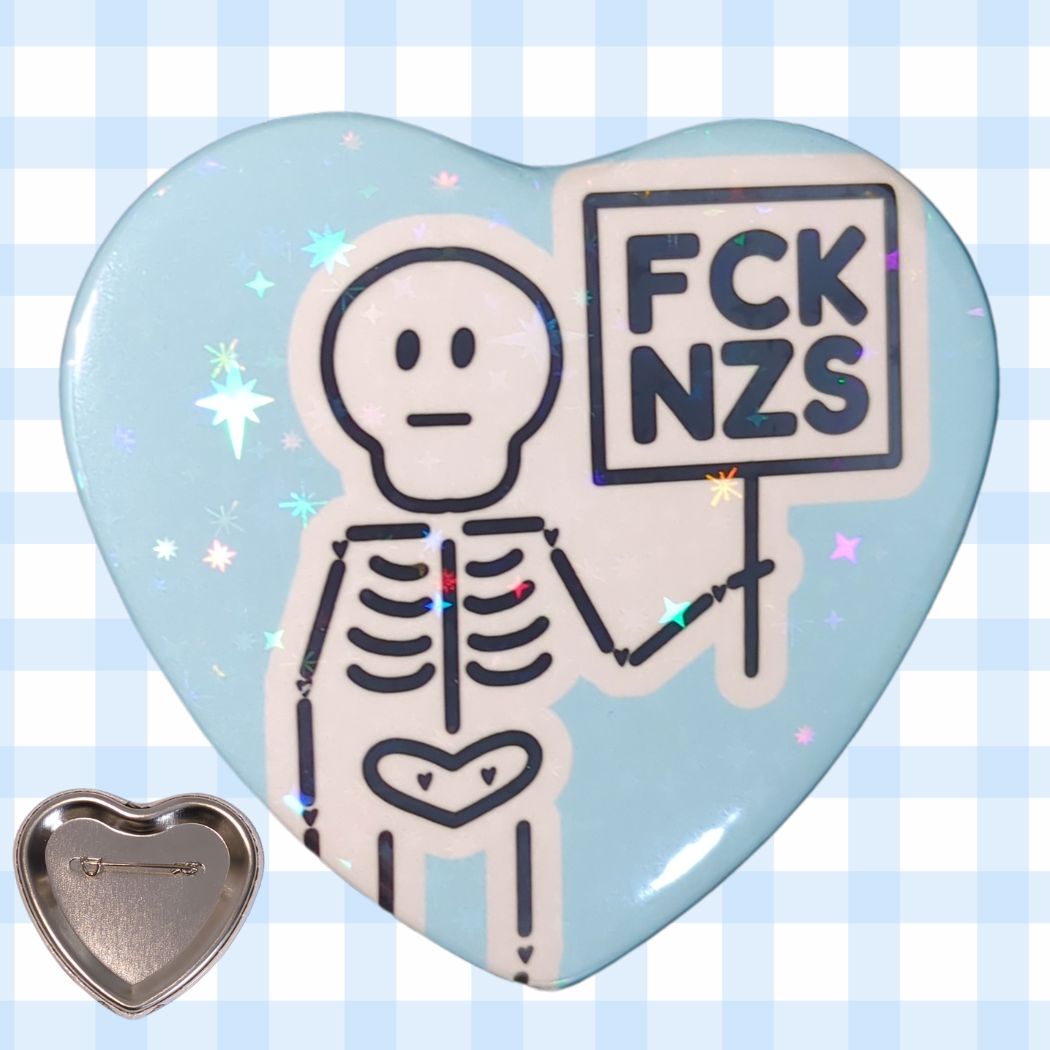 FCK NZS Skelett |Holo Herz-Button kindafcreations 