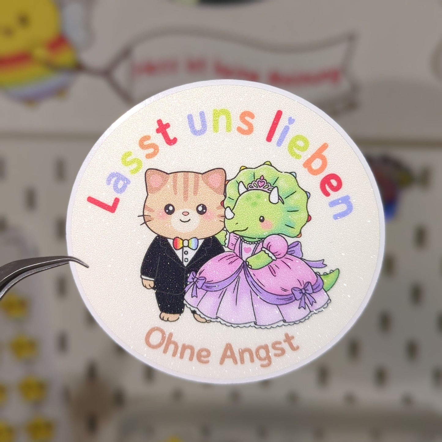 Lasst uns lieben | Dino & Katze | Glitzer Vinyl Sticker kindafcreations 
